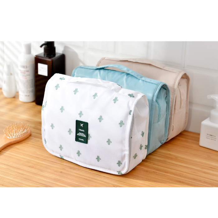 NOUVEAU RICHE Reise Kosmetiktasche Wasserdicht Mit Stauraum Organisiert Weiß