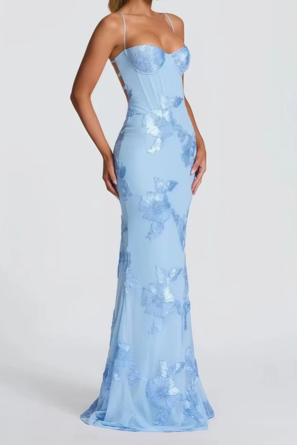 Damen Maxikleid für Hochzeitsgäste mit floraler Stickerei und Corsage, festliches langes Kleid mit schmalen Trägern