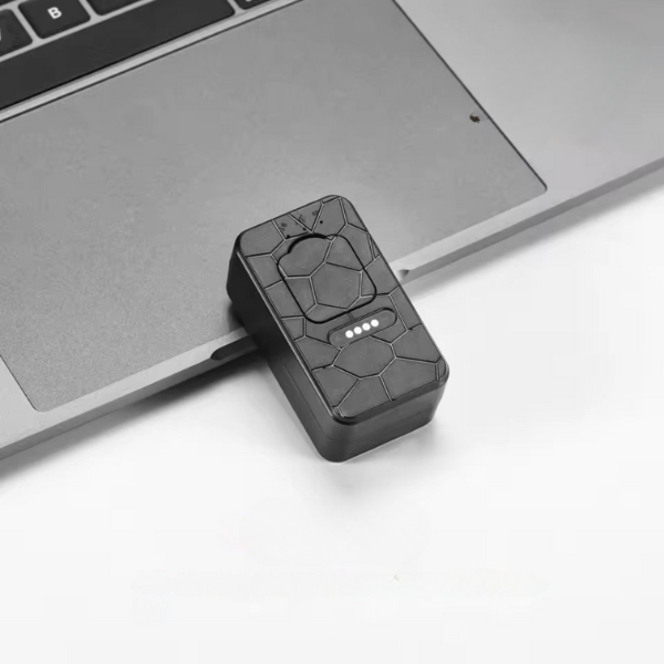 Waterproof Magnetic 4G GPS Tracking Device