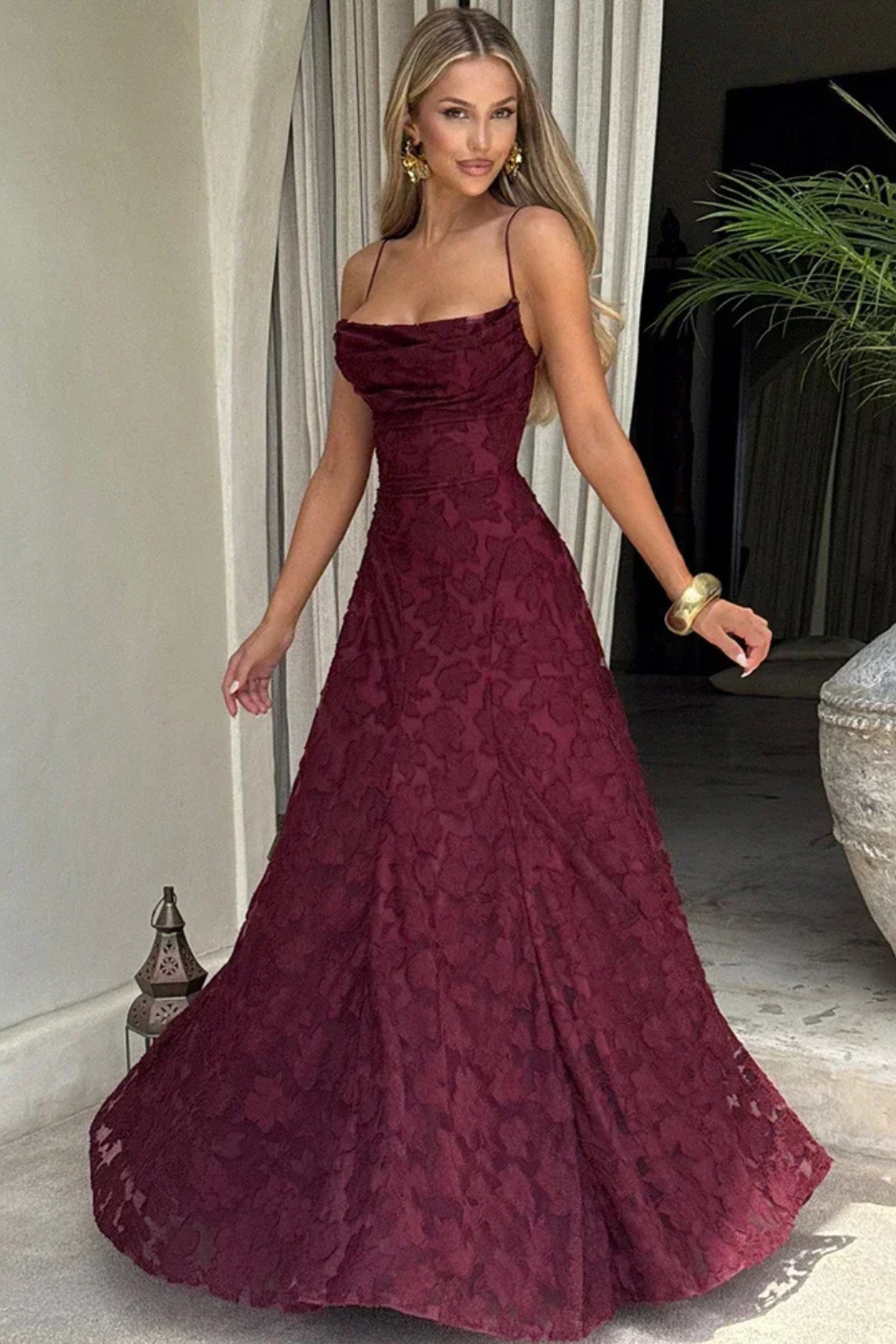Women's Maxi Dress with Spaghetti Straps and Floral Jacquard | Backless Evening Dress with Lacing for Festive Occasions