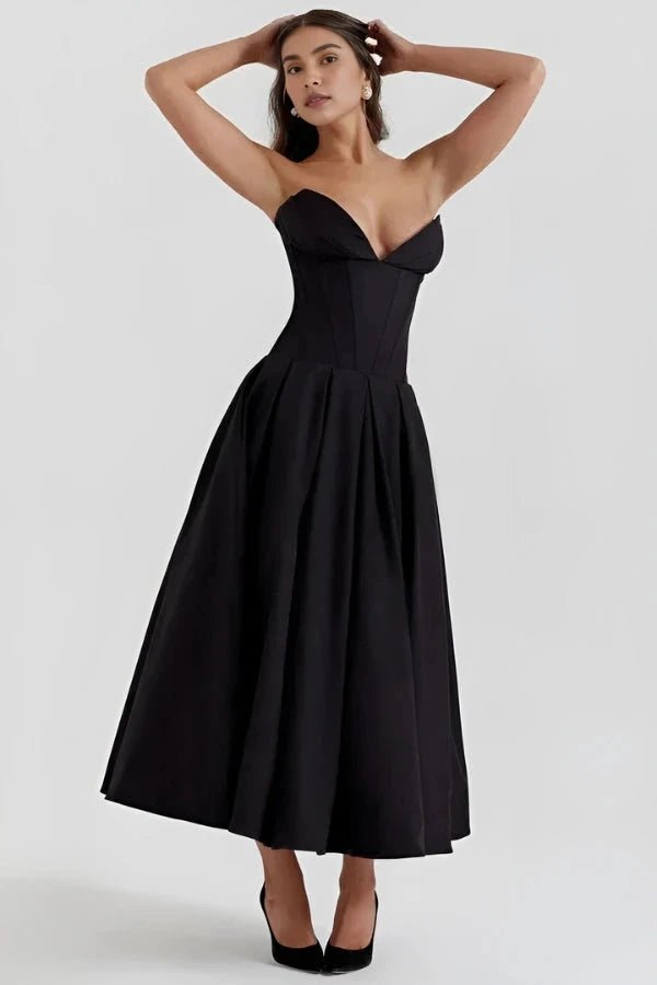 Elegant dress with sculptural bodice