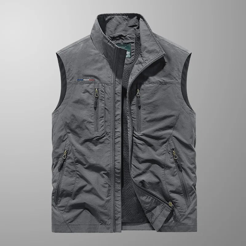 Men's vest with many pockets | Lightweight outdoor work vest & utility gilet | Breathable & durable for leisure activities