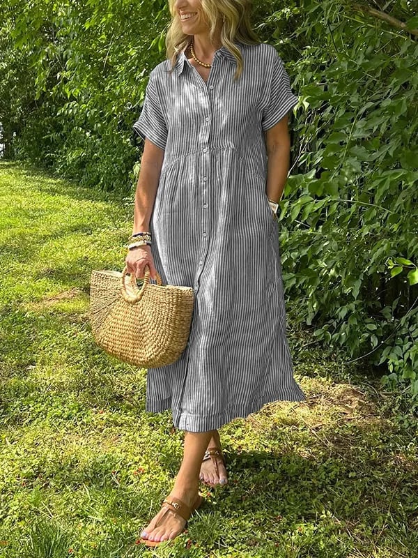 Gestreiftes Kleid mit Knopfleiste