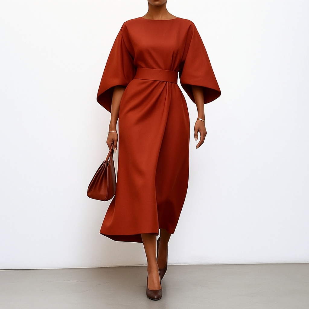 Langes Kleid mit Fledermausärmeln