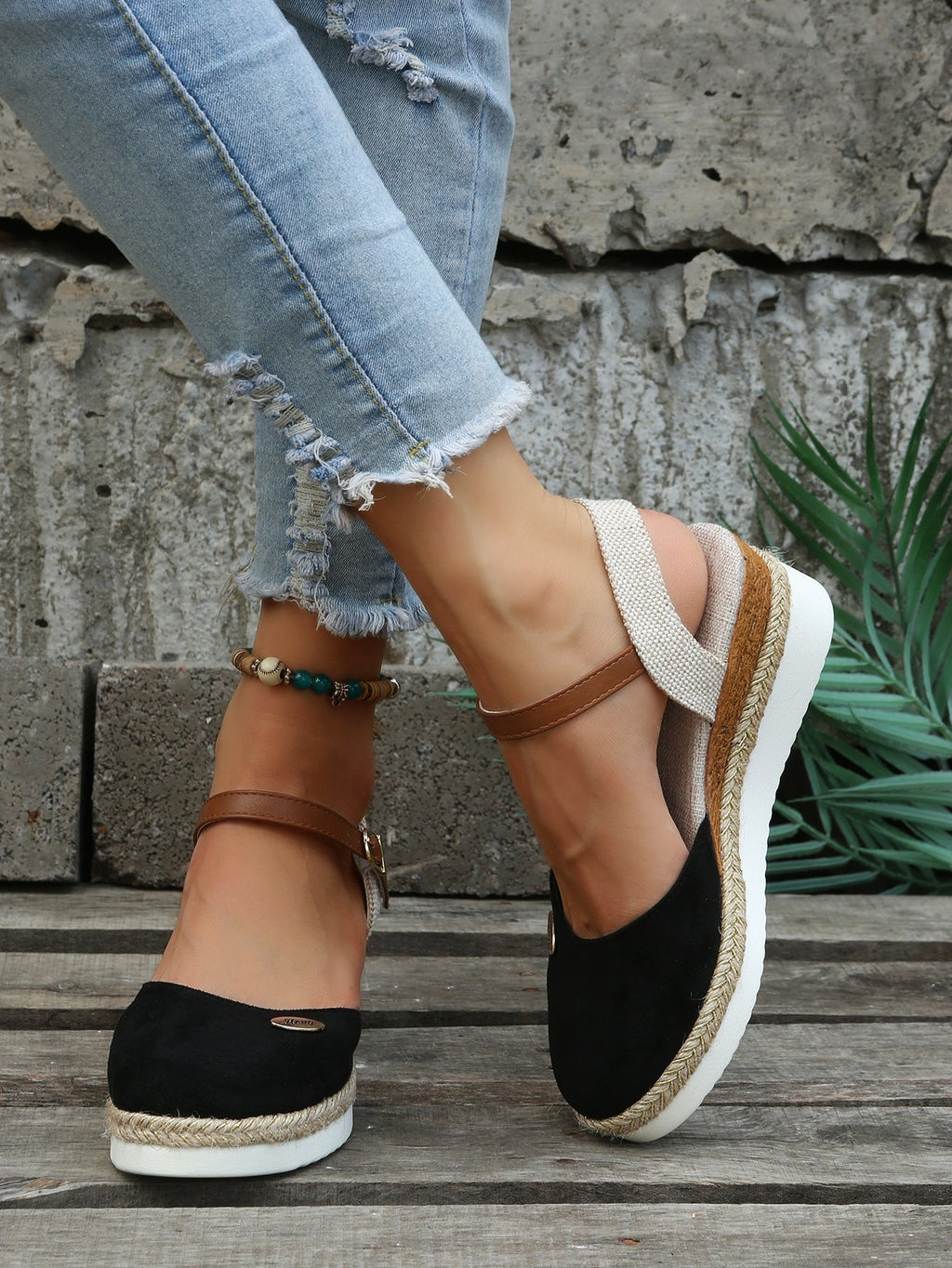 Orthopedic espadrilles for women | Comfortable summer shoes with footbed | Closed toe, lightweight & breathable