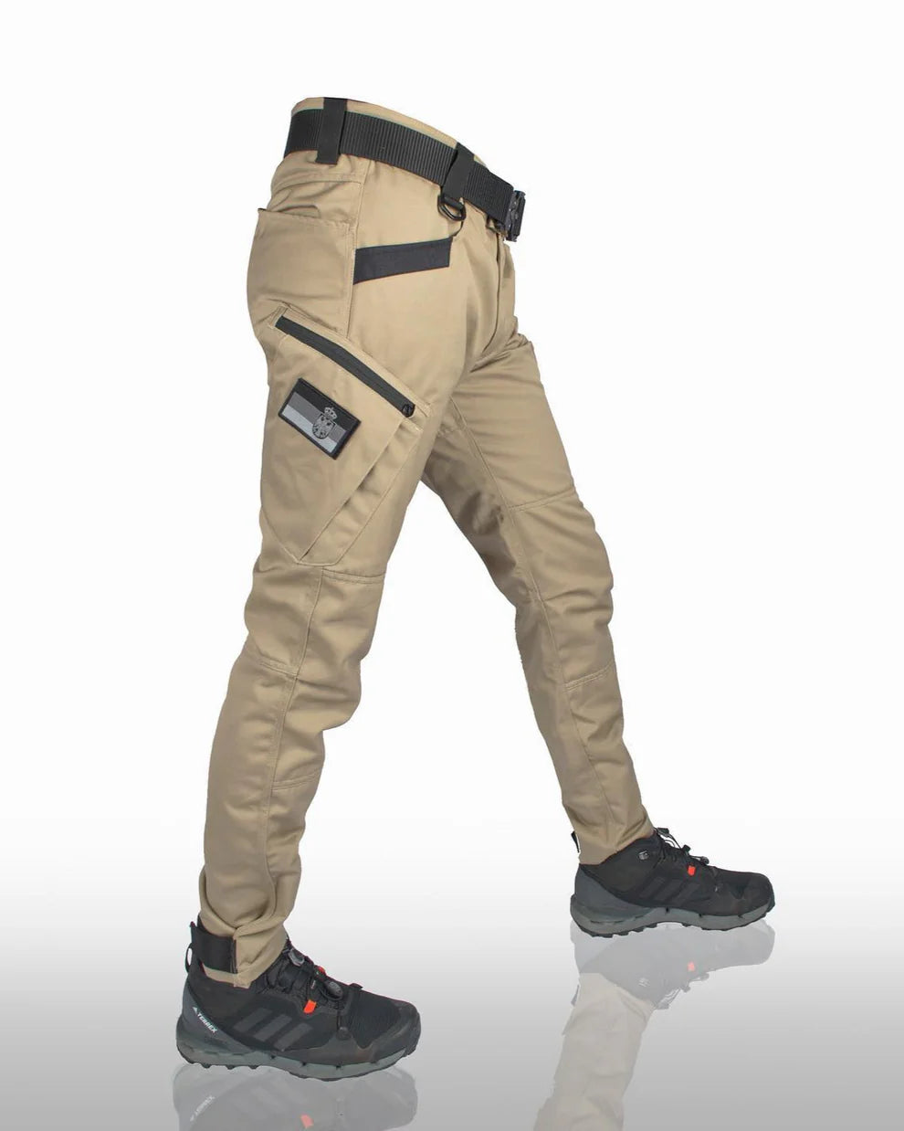 Tactical Pants for Men | Functional Cargo Pants with Integrated Belt and Reinforced Knees for Outdoor and Work