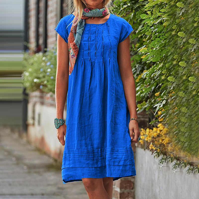 Light women's summer dress with short sleeves and V-neck | Loose-fitting casual dress | Comfortable short-sleeve dress