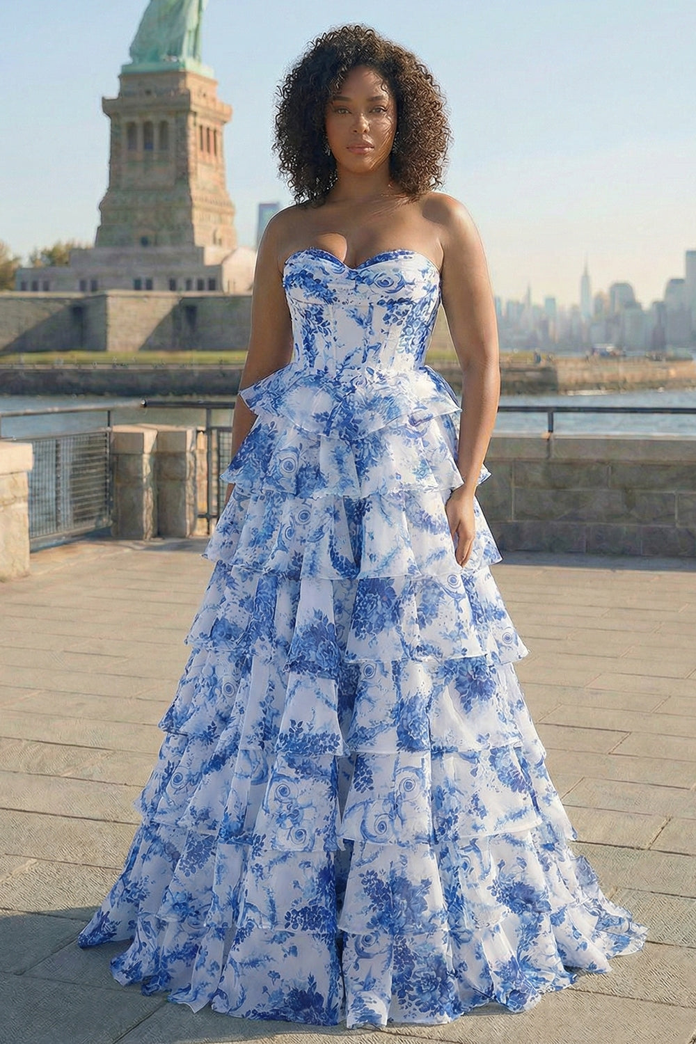Maxi dress with floral pattern for wedding guests | Elegant corset dress with ruffles and tiered skirt for festive occasions