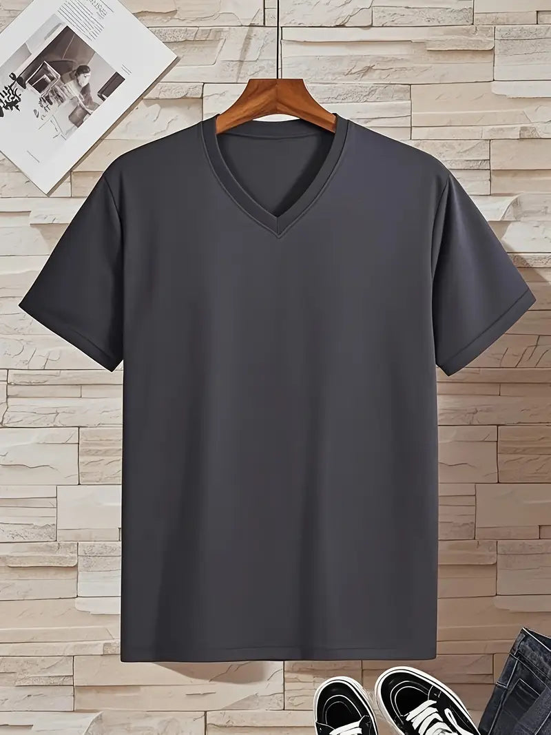V-neck T-shirt for men | Fitted slim fit short-sleeve shirt made of soft fabric | Classic basic for everyday wear