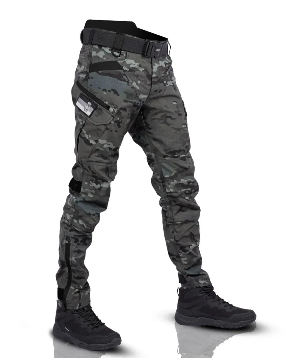 Tactical Pants for Men | Functional Cargo Pants with Integrated Belt and Reinforced Knees for Outdoor and Work