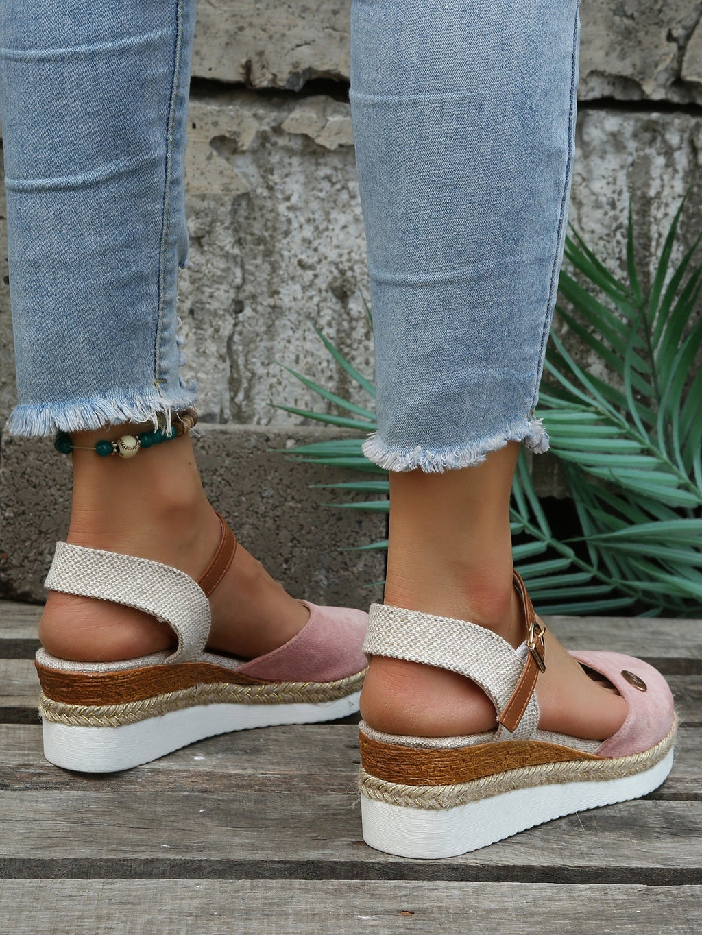 Orthopedic espadrilles for women | Comfortable summer shoes with footbed | Closed toe, lightweight & breathable