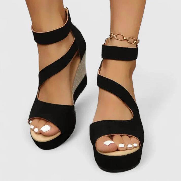 Orthopädische Keilsandalen
