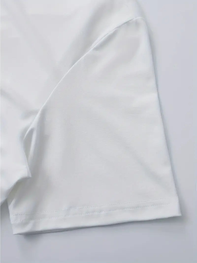 V-neck T-shirt for men | Fitted slim fit short-sleeve shirt made of soft fabric | Classic basic for everyday wear