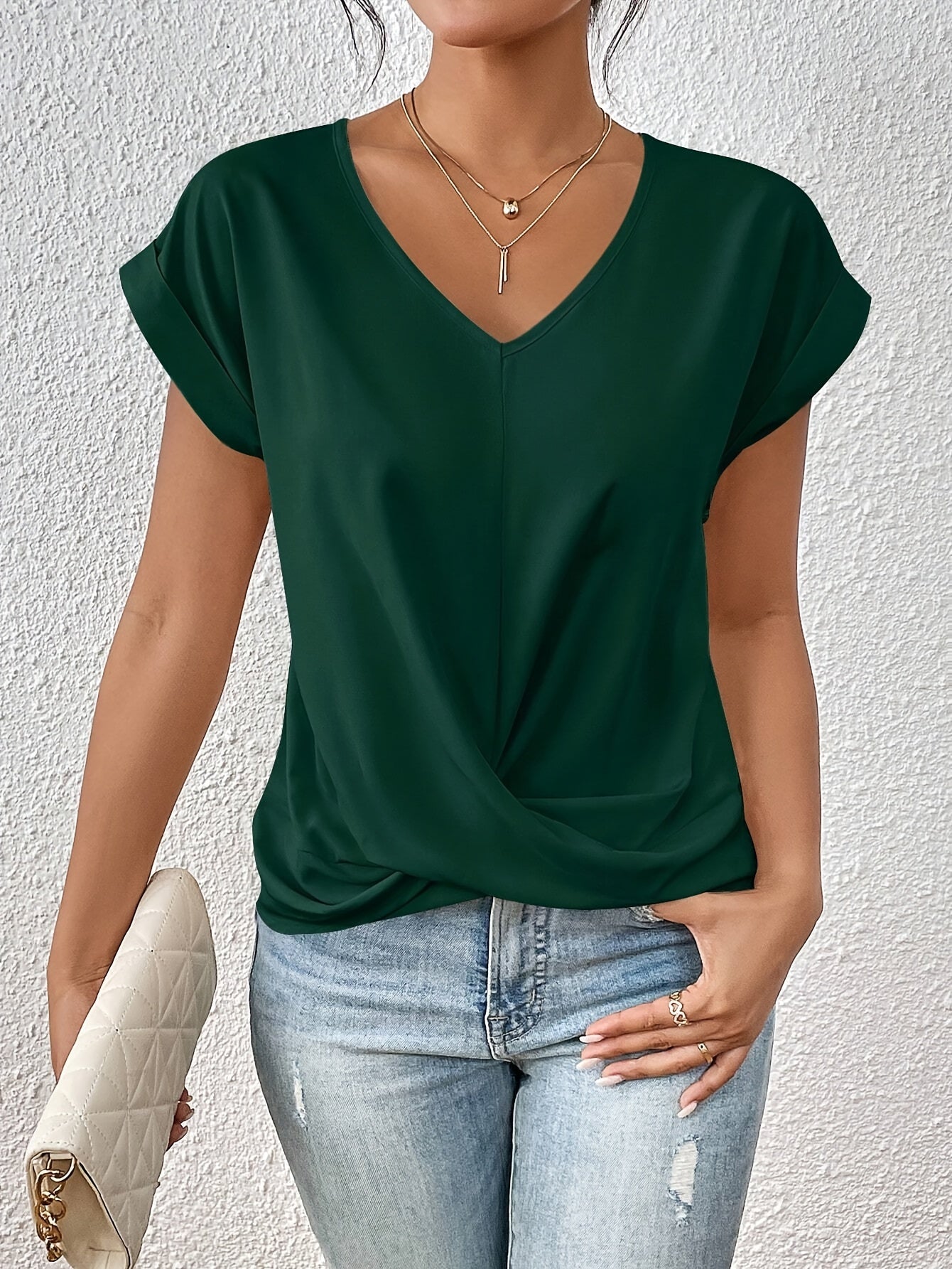 Women's V-Neck T-Shirt | Short Sleeve Top Made of Soft Stretch Material | Lightweight Basic Shirt for Everyday and Leisure