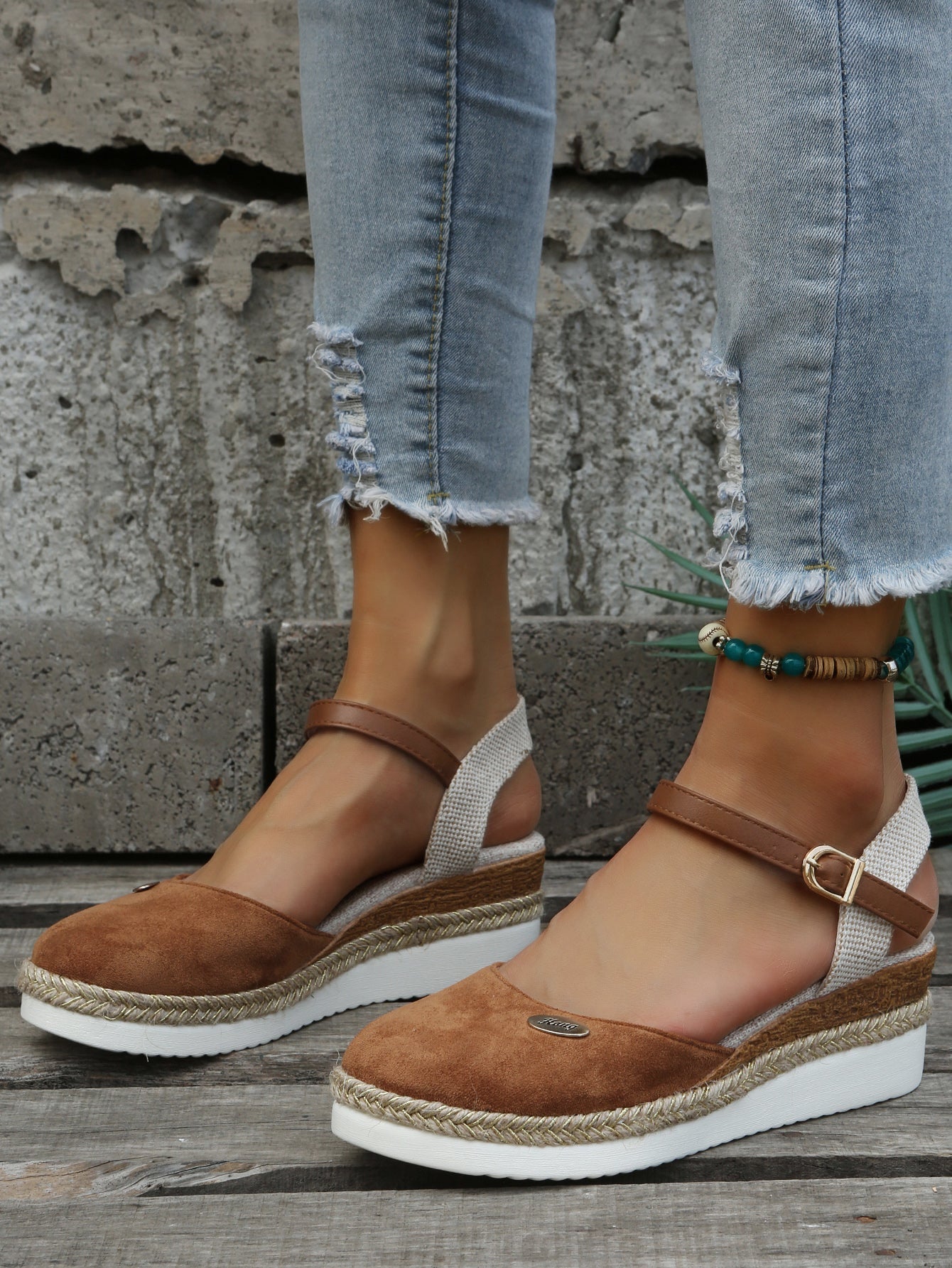 Orthopedic espadrilles for women | Comfortable summer shoes with footbed | Closed toe, lightweight & breathable