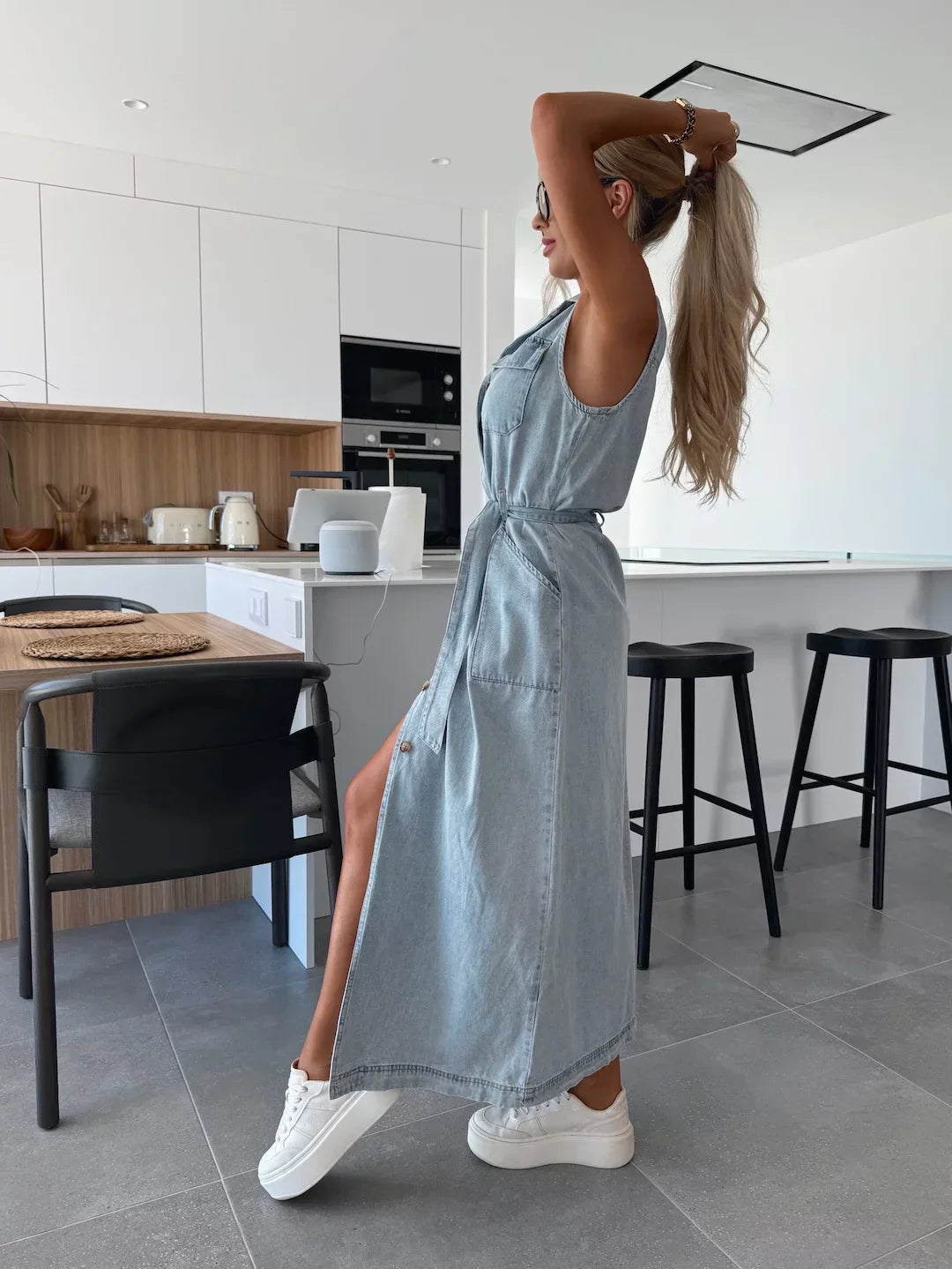Women's Midi Dress in Denim Look | Lightweight Summer Dress with Side Slit and Belt | Sleeveless Casual Dress with Button Placket