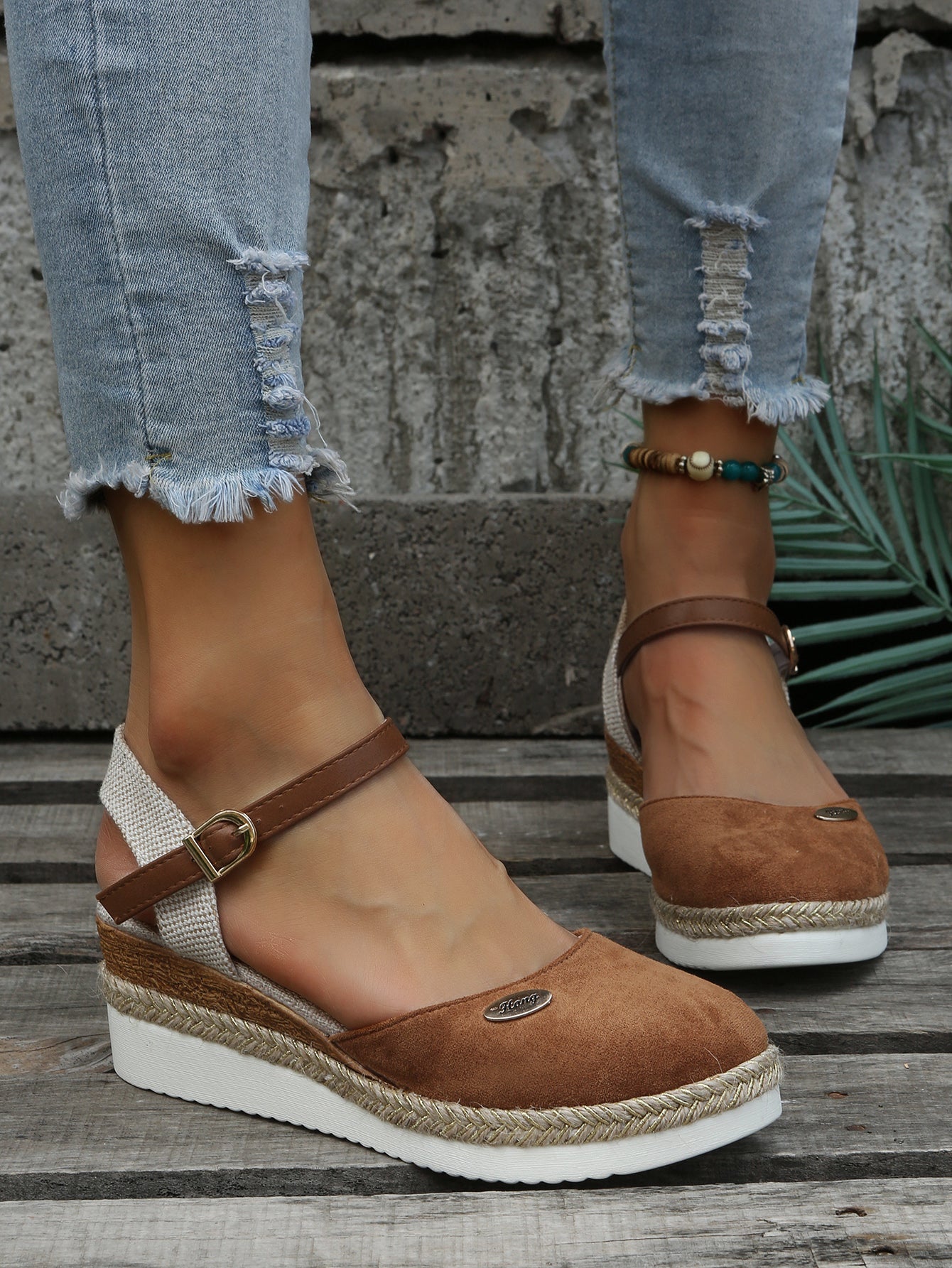 Orthopedic espadrilles for women | Comfortable summer shoes with footbed | Closed toe, lightweight & breathable