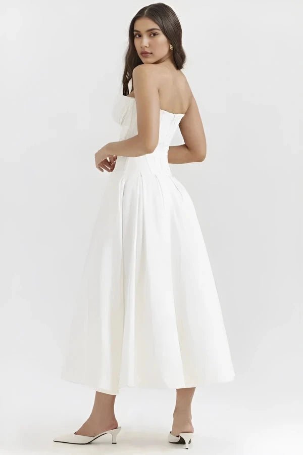 Elegant dress with sculptural bodice