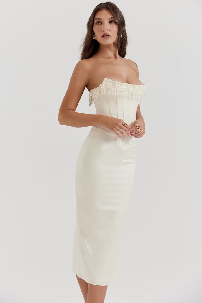Sharlene – Elegant Strapless Dress
