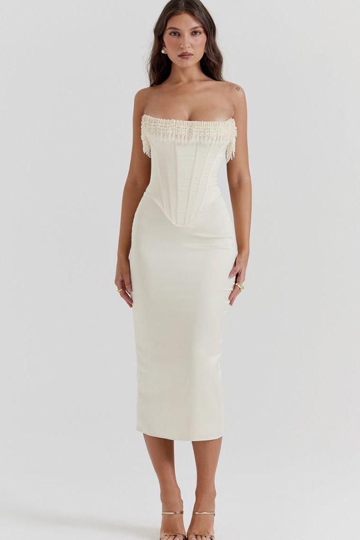 Sharlene – Elegant Strapless Dress
