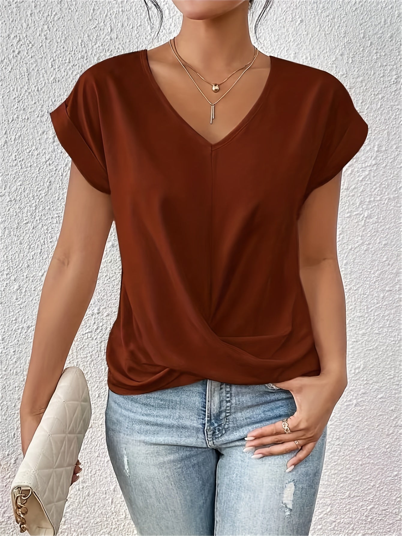 Women's V-Neck T-Shirt | Short Sleeve Top Made of Soft Stretch Material | Lightweight Basic Shirt for Everyday and Leisure