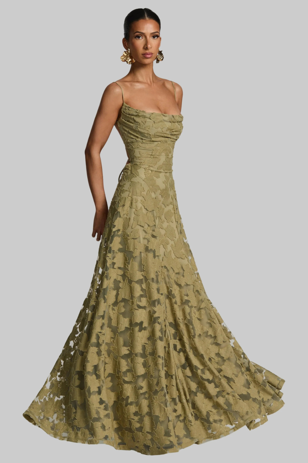 Maxikleid mit floralem Brokatmuster und Spaghettiträgern für Hochzeitsgäste