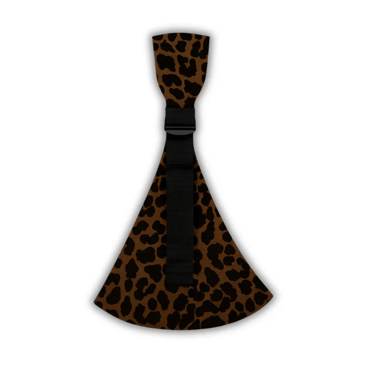 NOUVEAU RICHE Tragehilfe Adaptiv Baby bis Kleinkind 9 Monate bis 4 Jahre Leopard