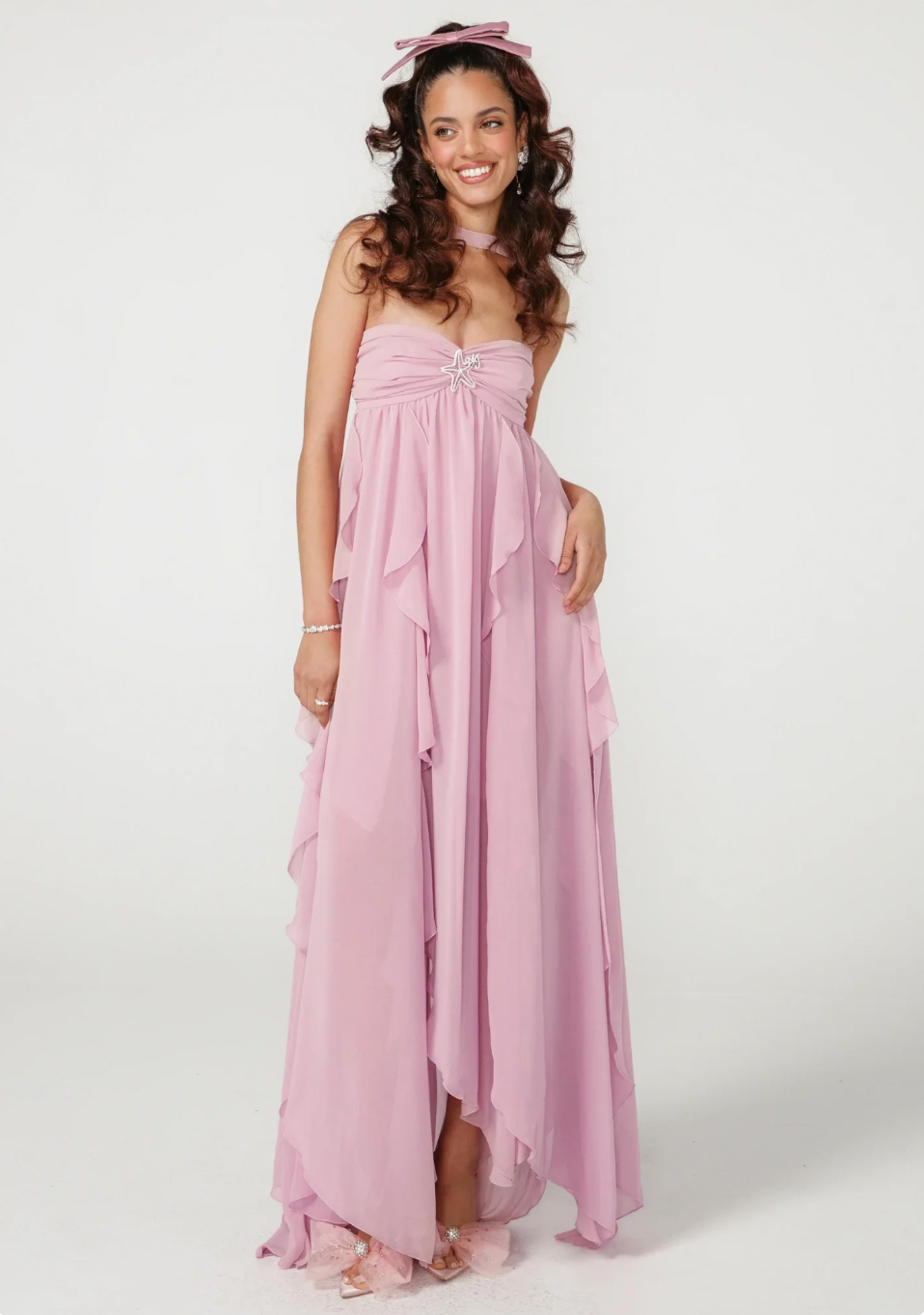 NOUVEAU RICHE Ätherisches Maxikleid mit Neckholder und Rückenfreiem Design für Elegante Anlässe und Besondere Momente Rosa
