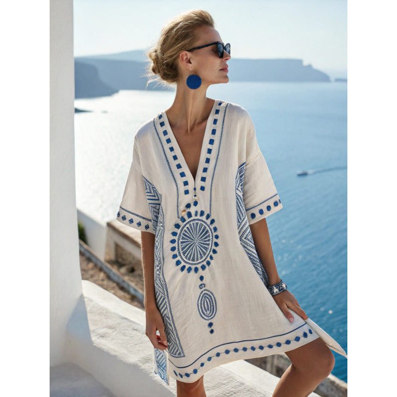 Women's kaftan dress with embroidery made from cotton-linen blend – airy boho summer dress for vacation and beach – loose fit
