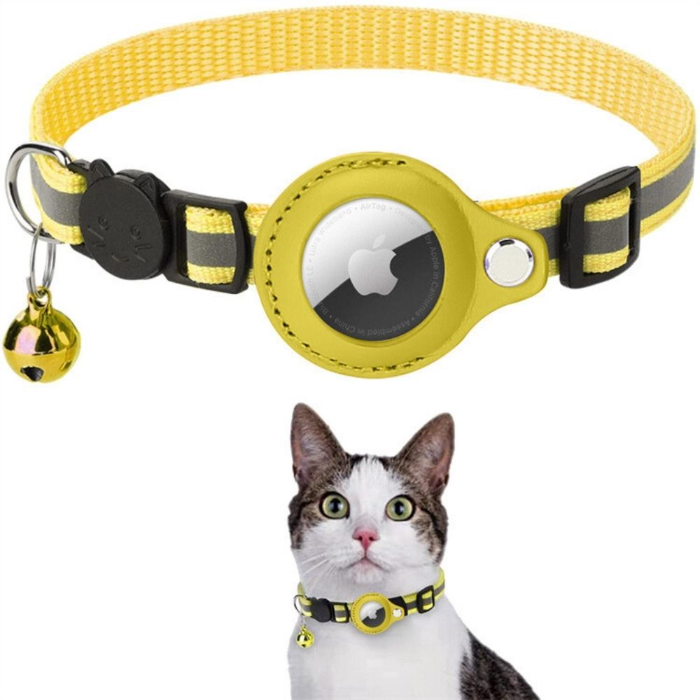 GPS collar for cats with quick-release and reflective design