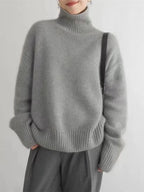 Kuscheliger und schicker Rollkragenpullover natürliche Textur