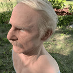 Realistische Maske & Kopfbedeckung