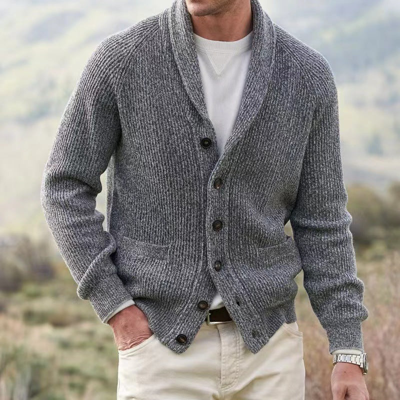 Men's knitted cardigan with V-neck made of wool blend | Vintage cardigan with button placket | Classic knitted cardigan for autumn and winter