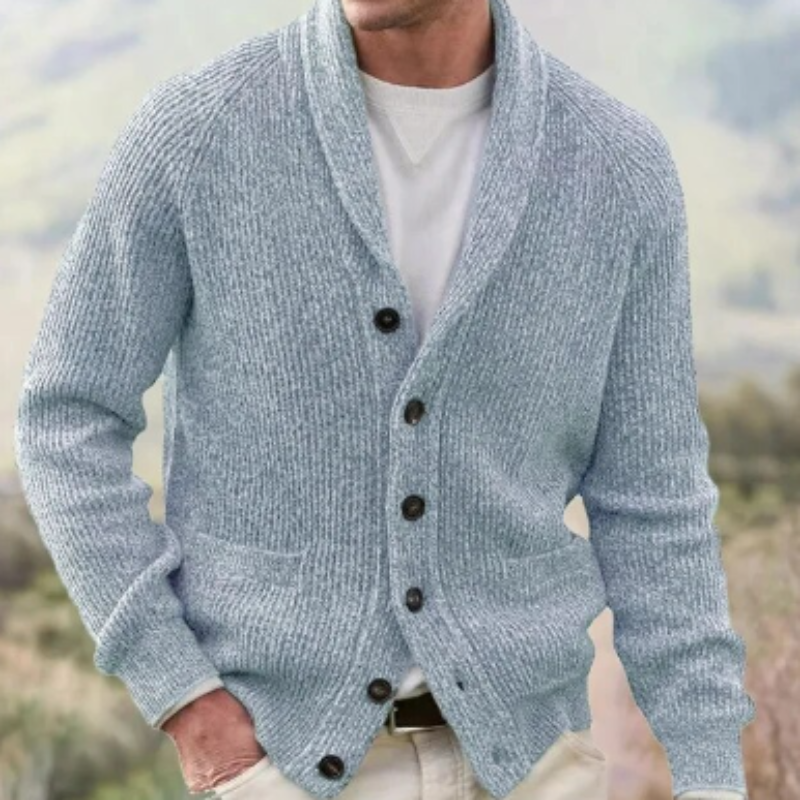 Men's knitted cardigan with V-neck made of wool blend | Vintage cardigan with button placket | Classic knitted cardigan for autumn and winter