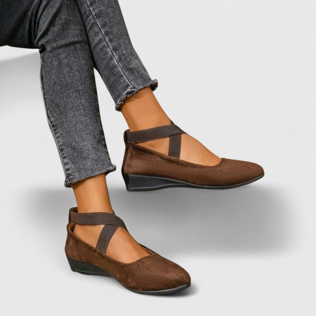 Jynna | Orthopedic Shoes for Women – Cushioned Slip-On Design 2