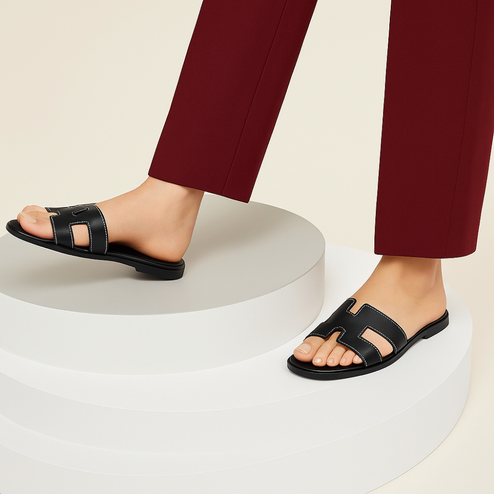 Flache, atmungsaktive Ledersandalen für Damen