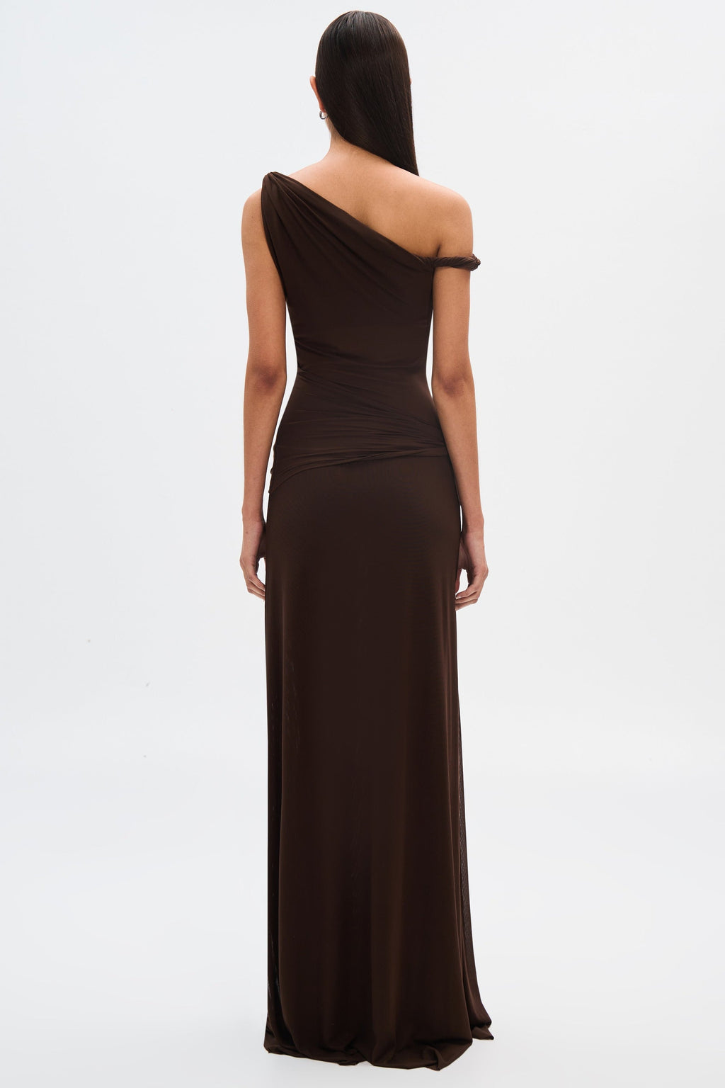 NOUVEAU RICHE Maxikleid Aus Netzstoff In Braun Mit Drapiertem Design Für Elegante Anlässe