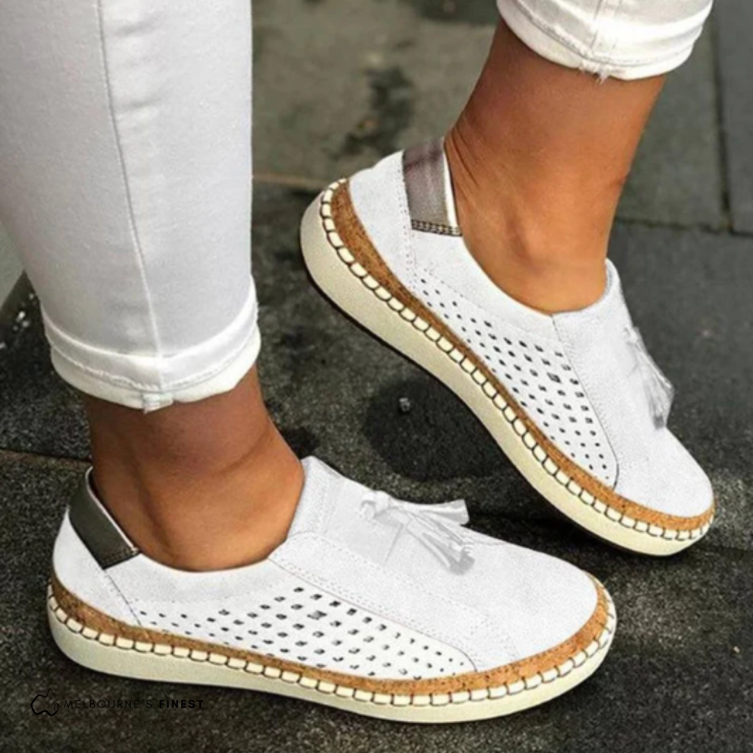 Orthopädische Slip-On-Schuhe mit Fußgewölbestütze