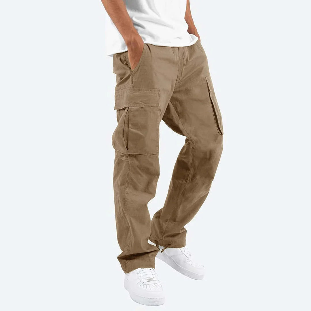 Multifunctional men's cargo pants with multiple pockets