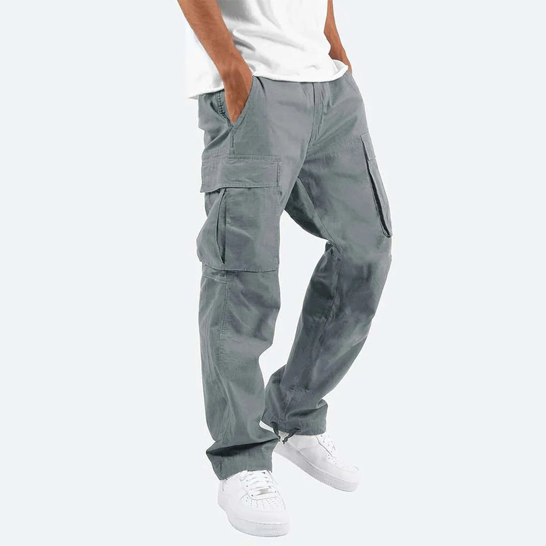 Multifunctional men's cargo pants with multiple pockets