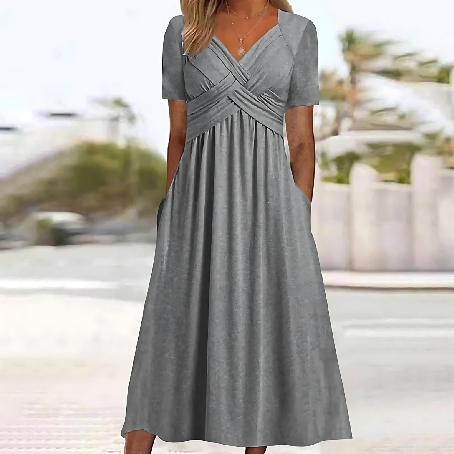 Midi-Kleid mit Bauchkaschierung