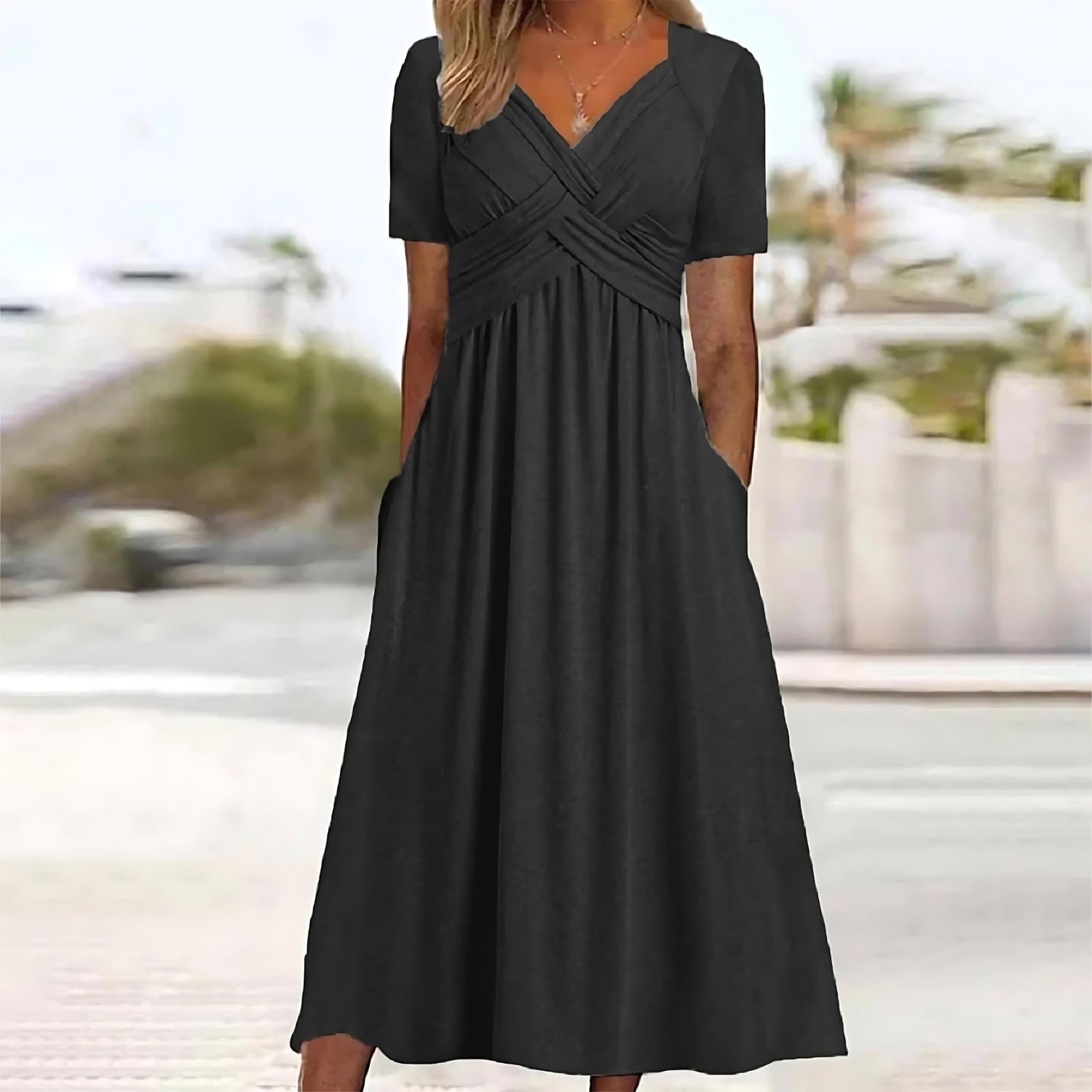 Midi-Kleid mit Bauchkaschierung