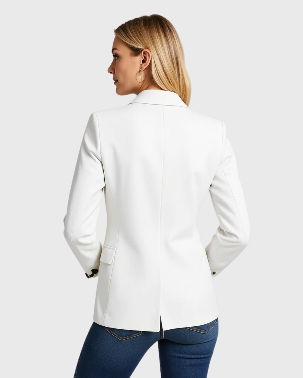 Taillierter Damenblazer mit strukturierter Silhouette