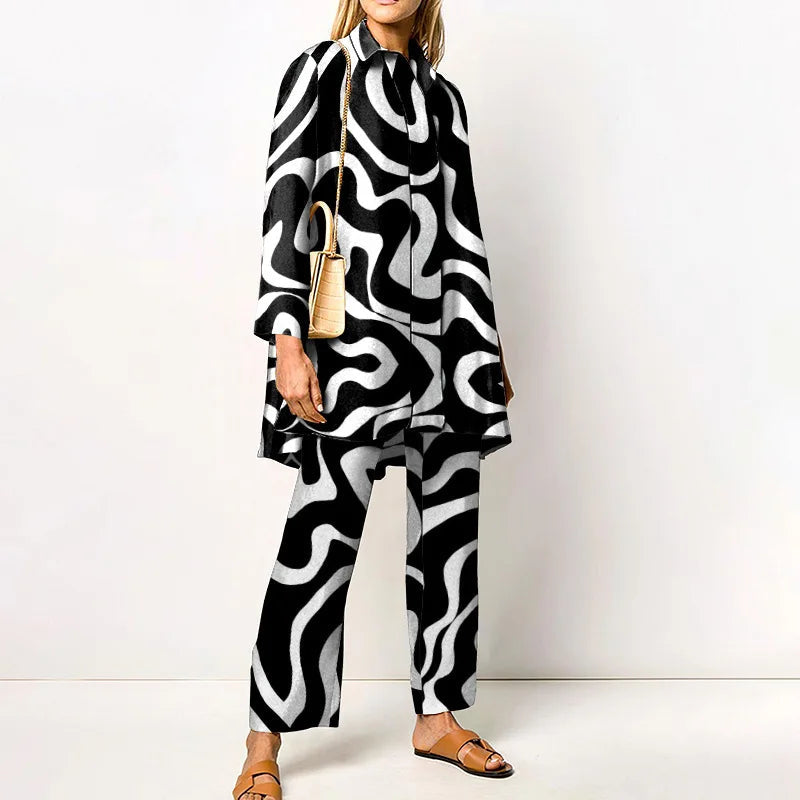 Women's Two-Piece Vintage Print Pantsuit Set | Elegant Blouse and Pants with Elastic Waist for Casual and Special Occasions