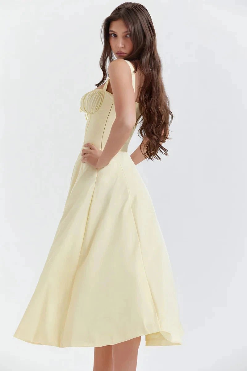 Elegantes Sommerkleid mit Korsett-Oberteil und Blumenmuster