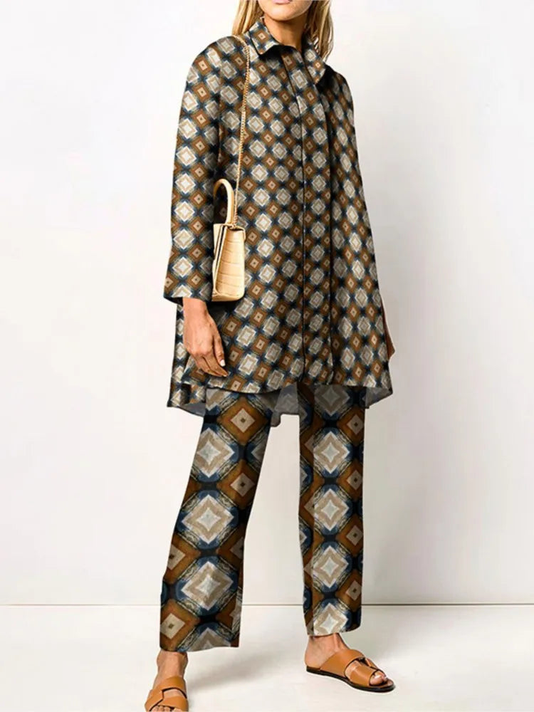 Women's Two-Piece Vintage Print Pantsuit Set | Elegant Blouse and Pants with Elastic Waist for Casual and Special Occasions