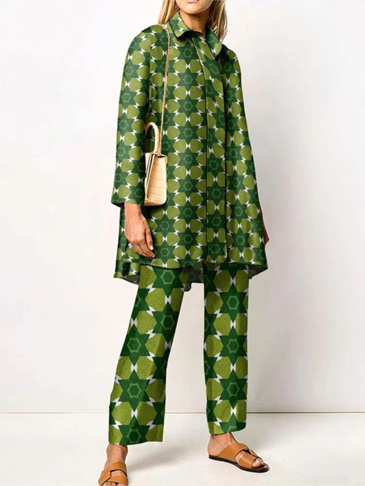 Women's Two-Piece Vintage Print Pantsuit Set | Elegant Blouse and Pants with Elastic Waist for Casual and Special Occasions