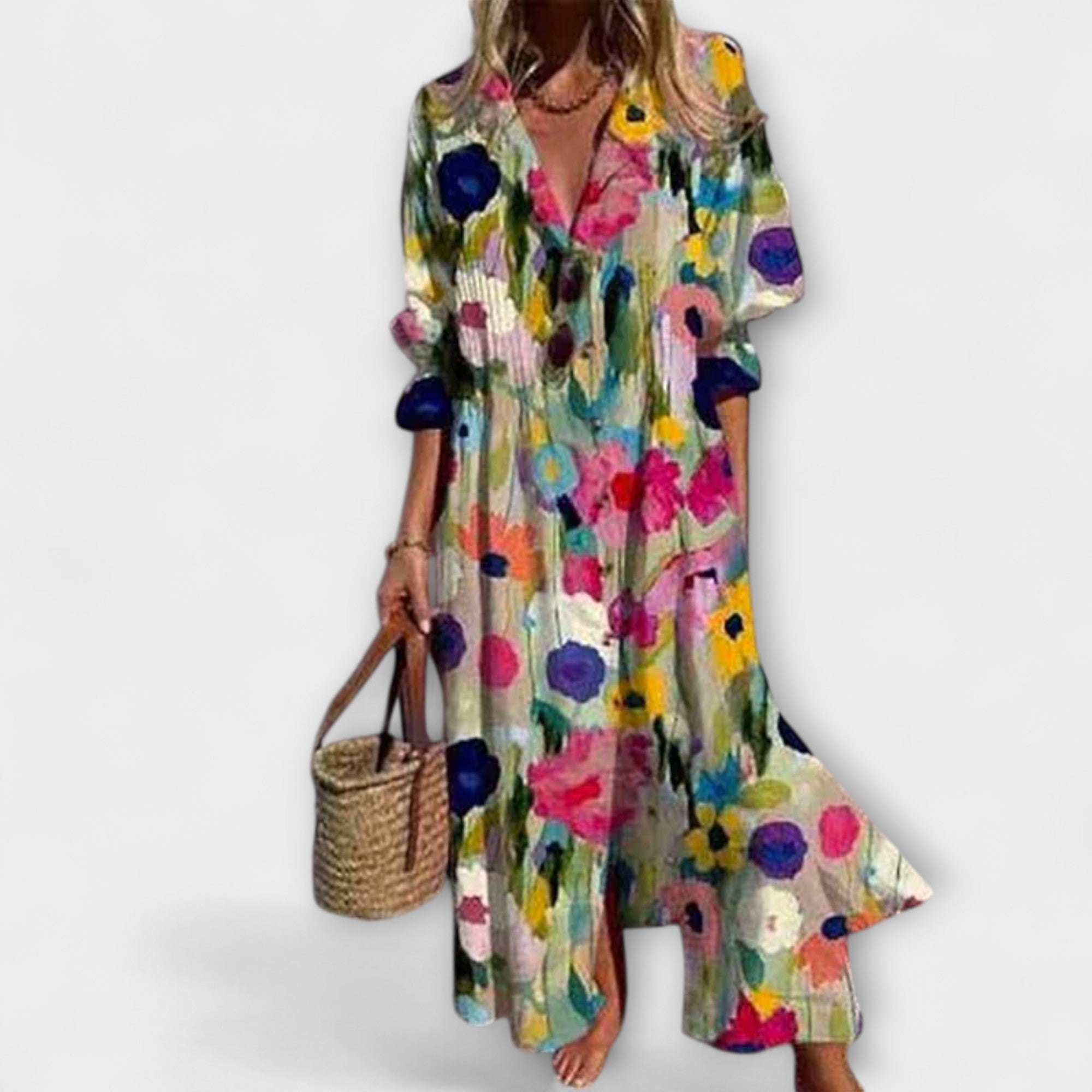Maxi dress for women with a loose fit and flattering silhouette