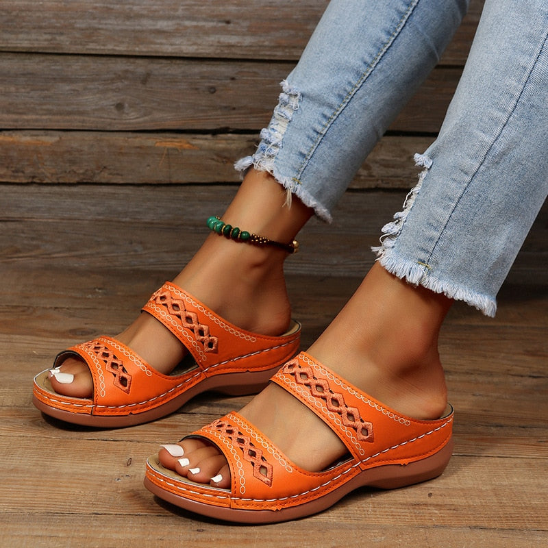 Orthopädische Sandalen Damen | Bequeme Komfortsandalen mit Fußbett & verstellbaren Riemen für gesundes Gehen im Alltag