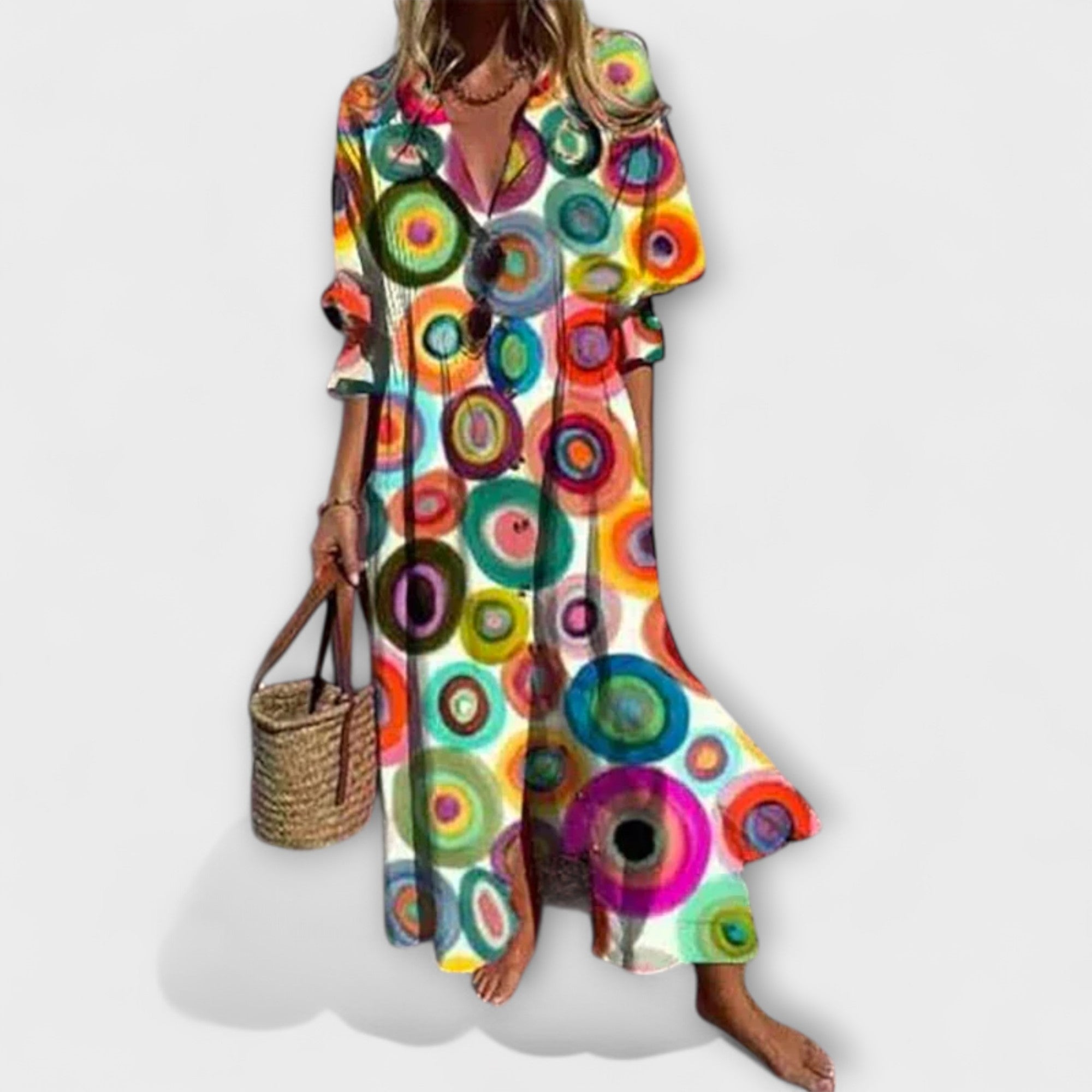 Maxi dress for women with a loose fit and flattering silhouette